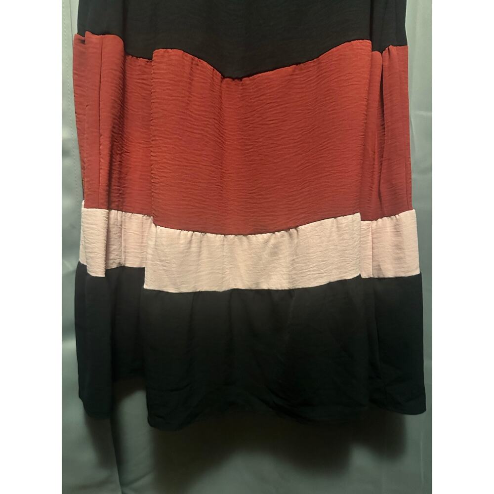 Plus Size 2X 18 - 20 BloomChic Color Block Stripe Midi Dress with Pockets - Picture 6 of 11